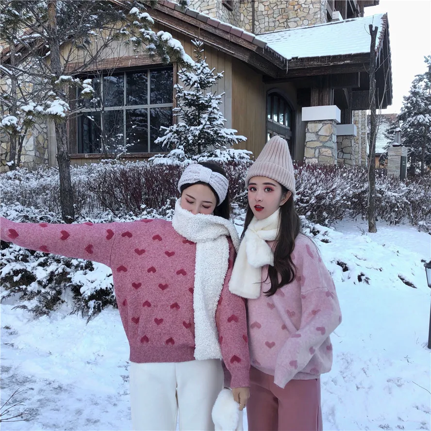 Autumn and winter young girl style love heart loose warm knitted turtleneck sweaters and pullovers womens (R5502)
Autumn and winter young girl style love heart loose warm knitted turtleneck sweaters and pullovers womens (R5502)