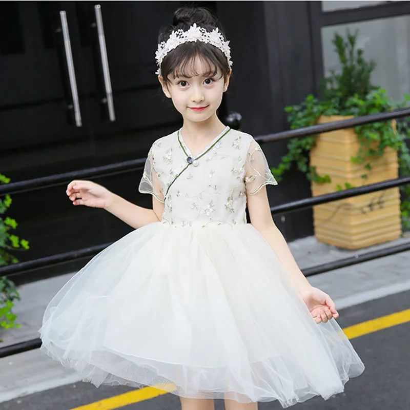 Girl Summer Dress 2019 New Kids Girls Dress Fashion Embroidery Floral Children Princess Dress Girl Clothing 4 6 8 10 12 13 Years
Girl Summer Dress 2019 New Kids Girls Dress Fashion Embroidery Floral Children Princess Dress Girl Clothing 4 6 8 10 12 13 Years