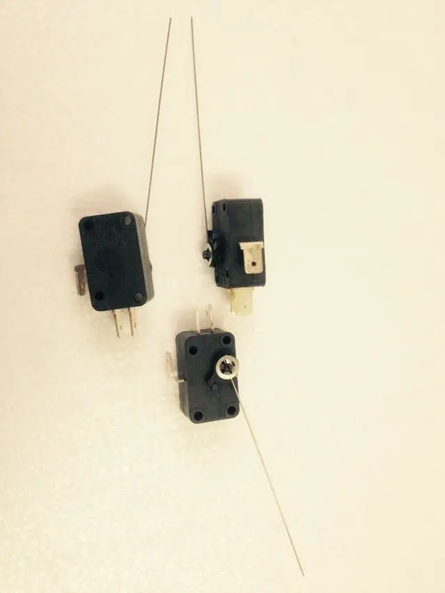 Switch for coin drop for a commercial dryer/coin door/Arcade Machine Parts/Game Machine accessories for arcade game machine
Switch for coin drop for a commercial dryer/coin door/Arcade Machine Parts/Game Machine accessories for arcade game machine