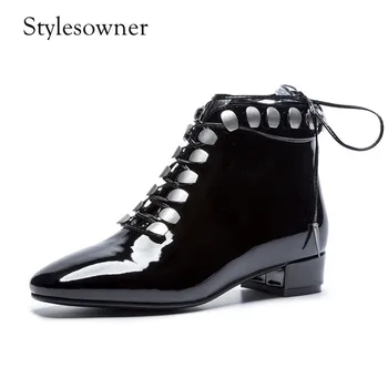 Stylesowner Hot Selling Luxury Design Hand-made Lace-up Female Short Boots Black Solid Color Low Heels 3cm Patent Leather Shoes
Stylesowner Hot Selling Luxury Design Hand-made Lace-up Female Short Boots Black Solid Color Low Heels 3cm Patent Leather Shoes