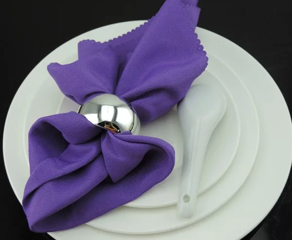Free Shipping 4pcs/lot silver napkin ring napkin buckle napkin holder for hotel dining table and wedding party decoration
Free Shipping 4pcs/lot silver napkin ring napkin buckle napkin holder for hotel dining table and wedding party decoration