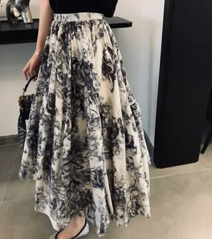 Fashion women's cotton print ladies black blue party casual skirt runway bohemian skirt
Fashion women's cotton print ladies black blue party casual skirt runway bohemian skirt