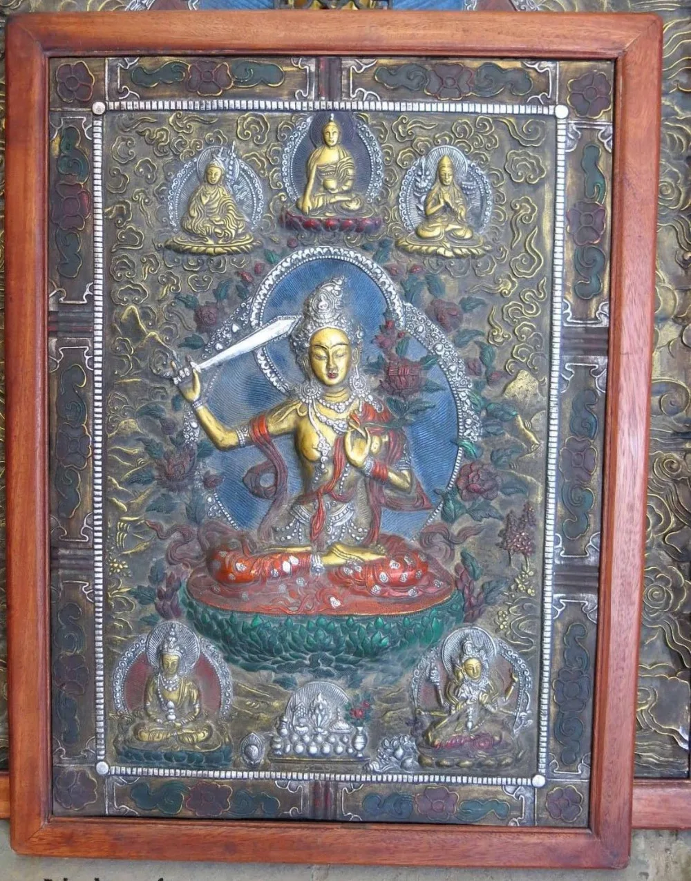 FREE Shipping 38" Tibet wood copper gild silver five buddha White Tara Kwan-yin Thangka Statue
FREE Shipping 38" Tibet wood copper gild silver five buddha White Tara Kwan-yin Thangka Statue