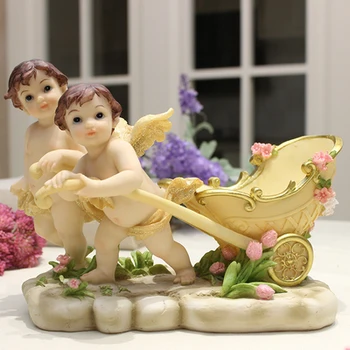 Italian classic creative Cupid foyer keys receive living room floral decoration wedding gifts statues sculpture Home wedding
Italian classic creative Cupid foyer keys receive living room floral decoration wedding gifts statues sculpture Home wedding