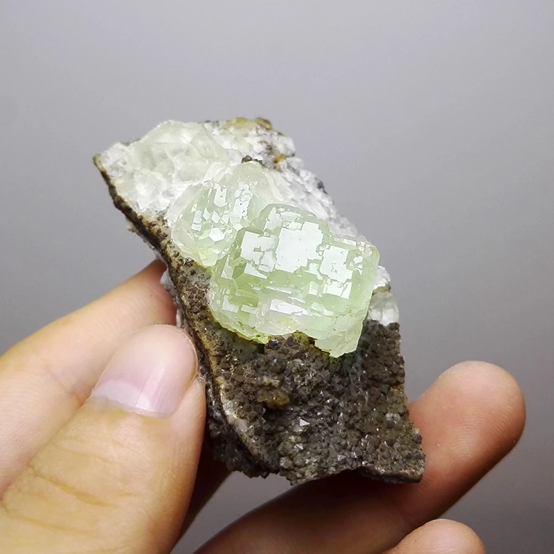 60g NATURAL Stones and Minerals green Fluorite White quartz crystal RARE ORE UNIQUE SPECIMENS CN Y10 10