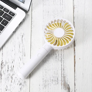 New Design Portable Mini Handheld Fan 18650 2000mA Power Bank 3 Speed Setting for Travel Camping and Outdoor Activities
New Design Portable Mini Handheld Fan 18650 2000mA Power Bank 3 Speed Setting for Travel Camping and Outdoor Activities