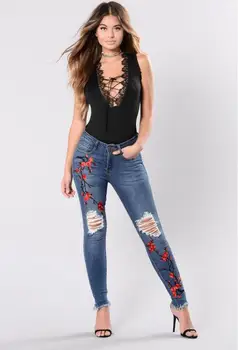 New 2018 fashion flower embroidery jeans female casual waist jeans calf trousers light blue long jeans women
New 2018 fashion flower embroidery jeans female casual waist jeans calf trousers light blue long jeans women