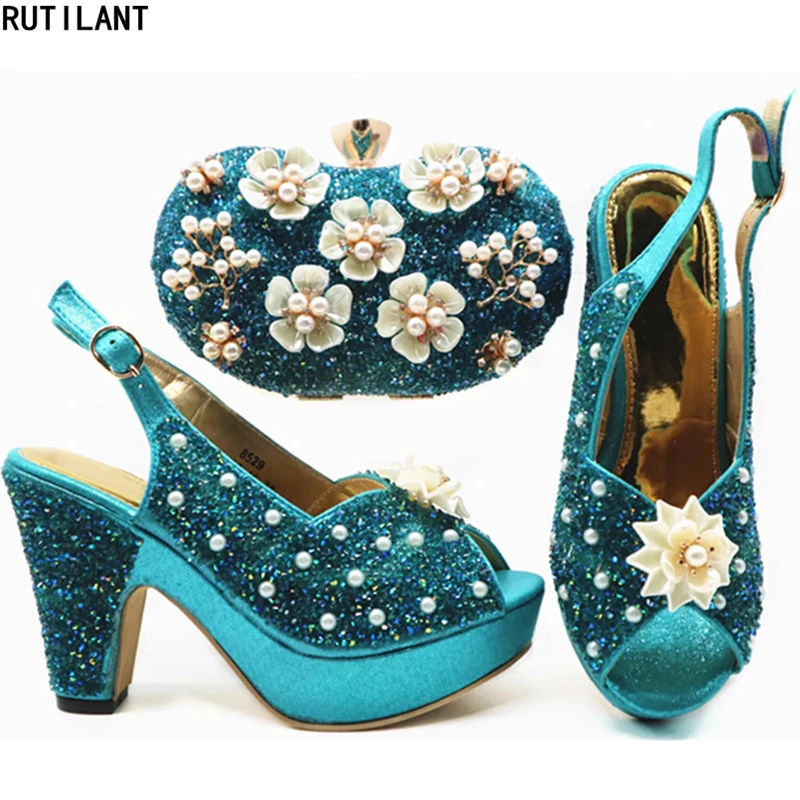 African Matching Shoes and Bags Italian In Women Nigerian Weddig Shoes and Bag Decorated with Rhinestone Bag and Shoes Set Italy
African Matching Shoes and Bags Italian In Women Nigerian Weddig Shoes and Bag Decorated with Rhinestone Bag and Shoes Set Italy