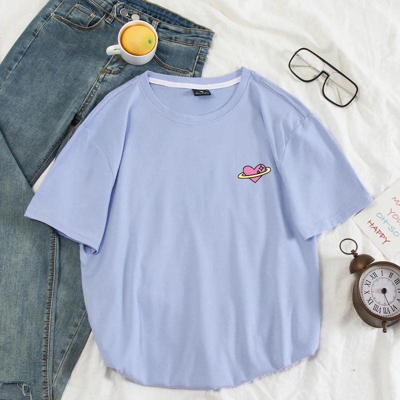 100%Cotton solid color T-shirt large size men and women couple models round neck planet love short-sleeved loose shirt T-shirt
100%Cotton solid color T-shirt large size men and women couple models round neck planet love short-sleeved loose shirt T-shirt
