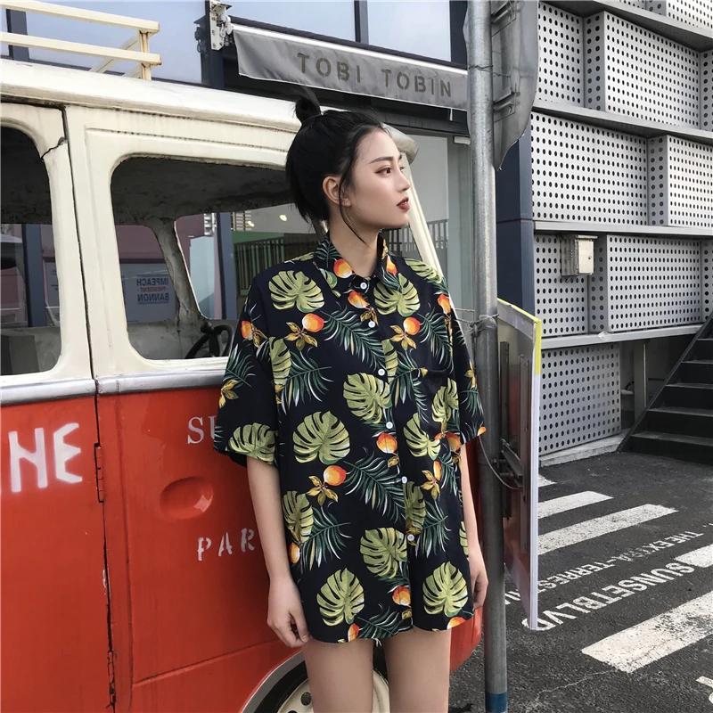Graphic Fruit Leaf Print Loose Short Sleeve Button Turndown Blouse Summer Korean Streetwear Hip Hop Casual Women Top Shirt Blusa
Graphic Fruit Leaf Print Loose Short Sleeve Button Turndown Blouse Summer Korean Streetwear Hip Hop Casual Women Top Shirt Blusa