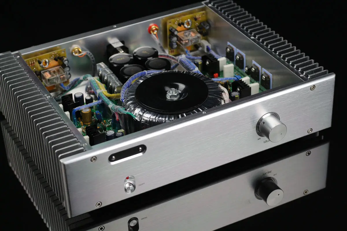 ZEROZONE HM3S High Bias Class AB Amplifier base on GOLDMUND GM29 120W+120W amp L7-49
ZEROZONE HM3S High Bias Class AB Amplifier base on GOLDMUND GM29 120W+120W amp L7-49