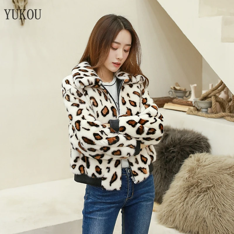 Natural Mink Fur Winter Woman Coats 2018 Genuine Fur Coats Women Real Mink Fur Coat Leopard Print Fedex SHIPPING
Natural Mink Fur Winter Woman Coats 2018 Genuine Fur Coats Women Real Mink Fur Coat Leopard Print Fedex SHIPPING