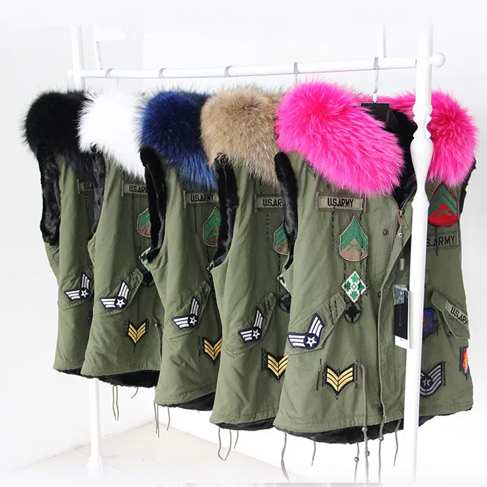12 colors Brand Hot Sale 2016 New Winter Fur Vest Hooded British Style Army Green Color Real Raccoon Fur Collar Women Gilets
12 colors Brand Hot Sale 2016 New Winter Fur Vest Hooded British Style Army Green Color Real Raccoon Fur Collar Women Gilets