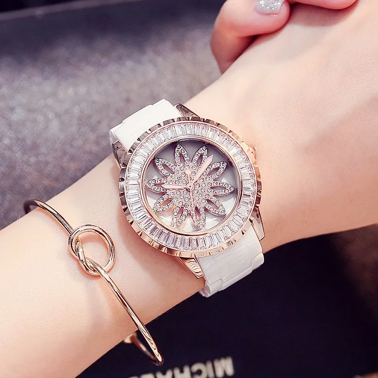 Top Luxury Women Bracelets Watches Fashion Lady Ceramic Shining Rotation Dress Watch Big Diamond Wristwatches Lady Clocks hours
Top Luxury Women Bracelets Watches Fashion Lady Ceramic Shining Rotation Dress Watch Big Diamond Wristwatches Lady Clocks hours