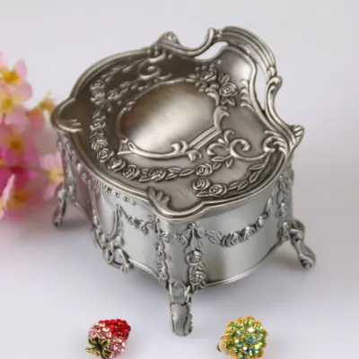 Exquisite Little Gift box Arwen Evenstar Elf Ring Box Jewelry Box Tin Alloy Packaging Box Vintage Home Decor
Exquisite Little Gift box Arwen Evenstar Elf Ring Box Jewelry Box Tin Alloy Packaging Box Vintage Home Decor