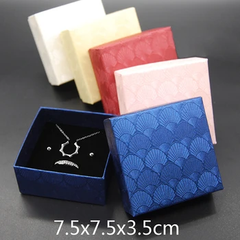 5 Colors Earrings Ring Necklace Bracelet Display Box Case Storage Gift Jewelry Box Fan Pattern Easy Carrying Cases
5 Colors Earrings Ring Necklace Bracelet Display Box Case Storage Gift Jewelry Box Fan Pattern Easy Carrying Cases
