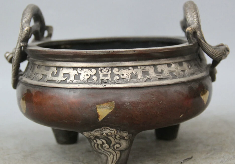 8" China Dynasty Bronze Silver 3 Foot Dragon Beast Handle Incense Burner Censer R0710
8" China Dynasty Bronze Silver 3 Foot Dragon Beast Handle Incense Burner Censer R0710