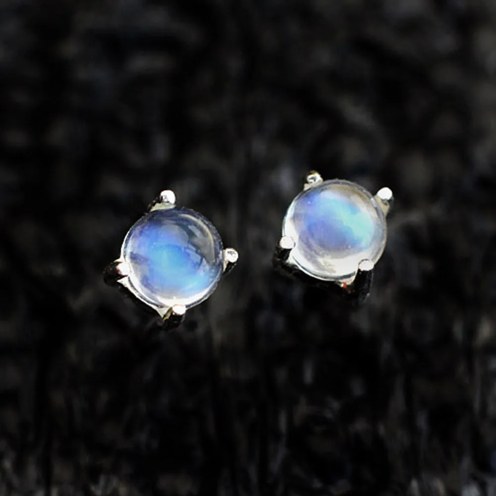 4mm AAAAA Natural Moonstone earrings 925 Stering Silver girl jewelry weight loss slimming Health earrings for women
4mm AAAAA Natural Moonstone earrings 925 Stering Silver girl jewelry weight loss slimming Health earrings for women