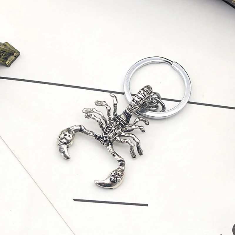 Fashionable Creative Retro Silver Scorpion King Shape Keychain Personality Punk Animal Man Pendant Key Chain Chrismas Gift
Fashionable Creative Retro Silver Scorpion King Shape Keychain Personality Punk Animal Man Pendant Key Chain Chrismas Gift