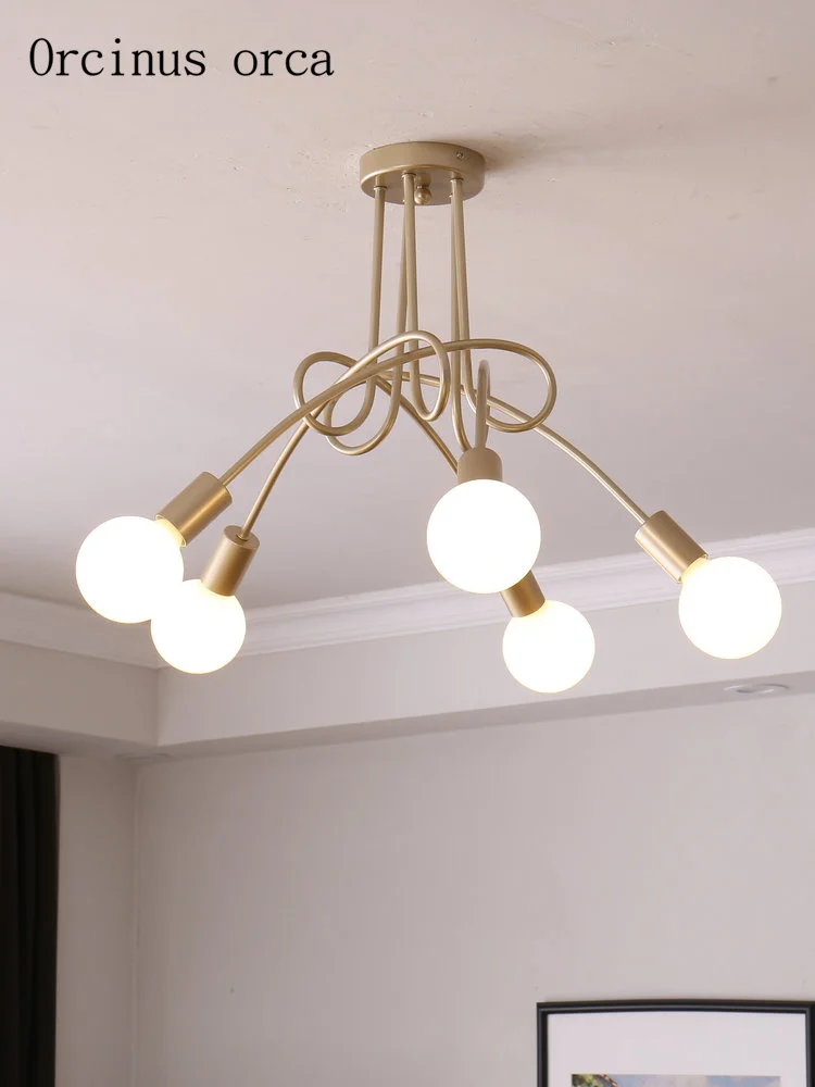 Nordic modern simple multi head golden ceiling lamp living room bedroom post-modern creative personality LED iron pendant lamp
Nordic modern simple multi head golden ceiling lamp living room bedroom post-modern creative personality LED iron pendant lamp