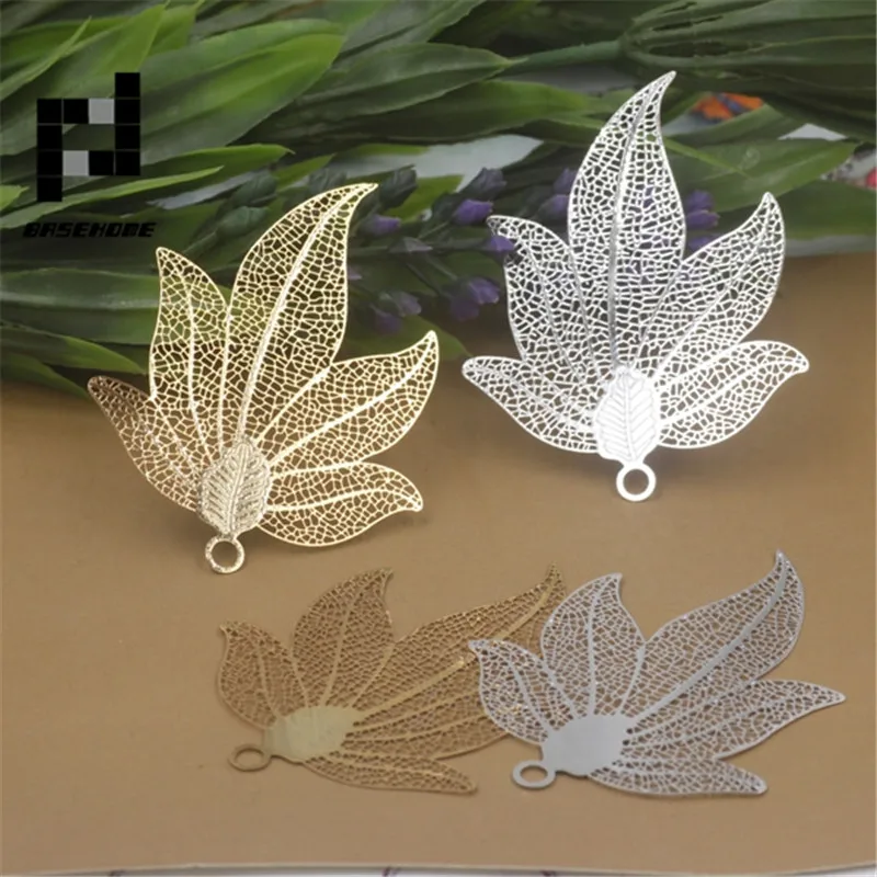 BASEHOME 5pcs/lot Big Maple Leaf Pendant Charms Vintage Metal Leaf Jewelry Findings for DIY Fashion Necklace Women
BASEHOME 5pcs/lot Big Maple Leaf Pendant Charms Vintage Metal Leaf Jewelry Findings for DIY Fashion Necklace Women