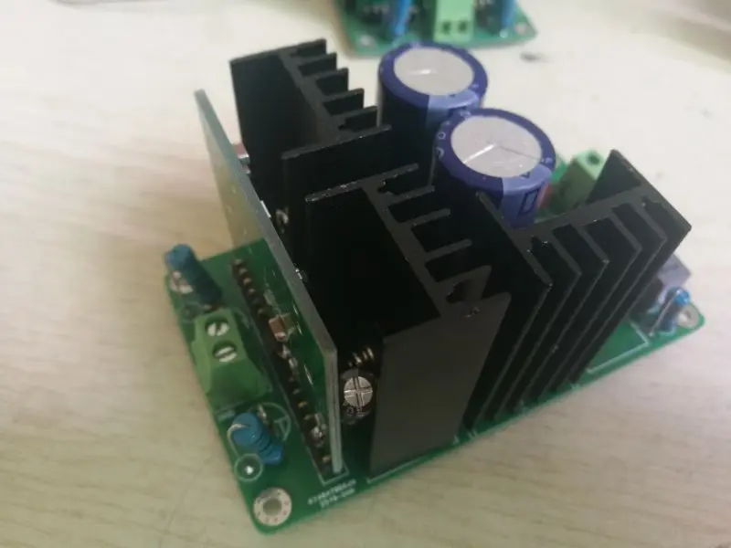 Fever single channel IRS2092S digital power amplifier board 4 euro 900W8 Europe 450W positive and negative 80V voltage
Fever single channel IRS2092S digital power amplifier board 4 euro 900W8 Europe 450W positive and negative 80V voltage