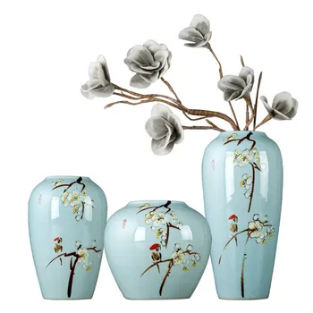 Modern new Chinese three piece vase Jingdezhen ceramic vase flower arrangement Zen room entrance decoration
Modern new Chinese three piece vase Jingdezhen ceramic vase flower arrangement Zen room entrance decoration