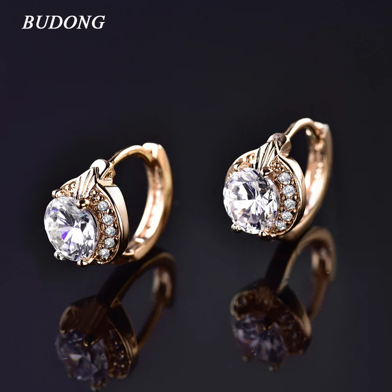 BUDONG Fashion Earring for Women Silver/Gold-Color Round Crystal Cubic Zirconia Cute Huggie Hoop Wedding Jewelry XUE150
BUDONG Fashion Earring for Women Silver/Gold-Color Round Crystal Cubic Zirconia Cute Huggie Hoop Wedding Jewelry XUE150