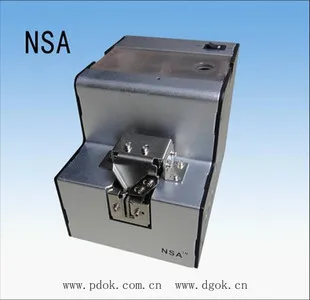 Adjustable automatic screw machine 1.0-5.0MM screw feeding machine XY-900 screw arrangement machine
Adjustable automatic screw machine 1.0-5.0MM screw feeding machine XY-900 screw arrangement machine