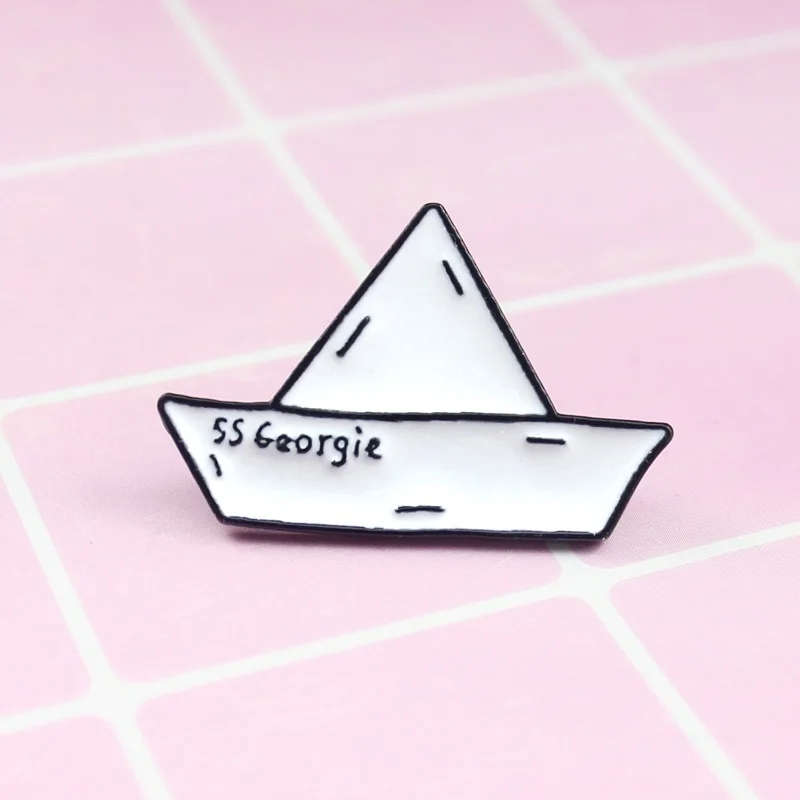 SS Georgie paper boat Enamel badge Stephen King's IT Cartoon origami brooch Paper boat maiden voyage Cowboy lapels pin
SS Georgie paper boat Enamel badge Stephen King's IT Cartoon origami brooch Paper boat maiden voyage Cowboy lapels pin