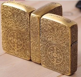Free transportation Lighter wind kerosene Pure copper armor double-sided father Constantine 0111
Free transportation Lighter wind kerosene Pure copper armor double-sided father Constantine 0111