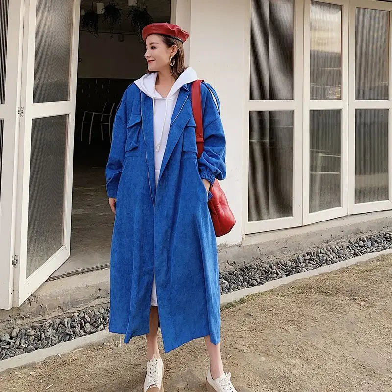 SuperAen Blue Long Windbreaker Female 2018 Autumn and Winter New Cotton Velvet Turn-down Collar Tren Coat X-Long Street Trench
SuperAen Blue Long Windbreaker Female 2018 Autumn and Winter New Cotton Velvet Turn-down Collar Tren Coat X-Long Street Trench