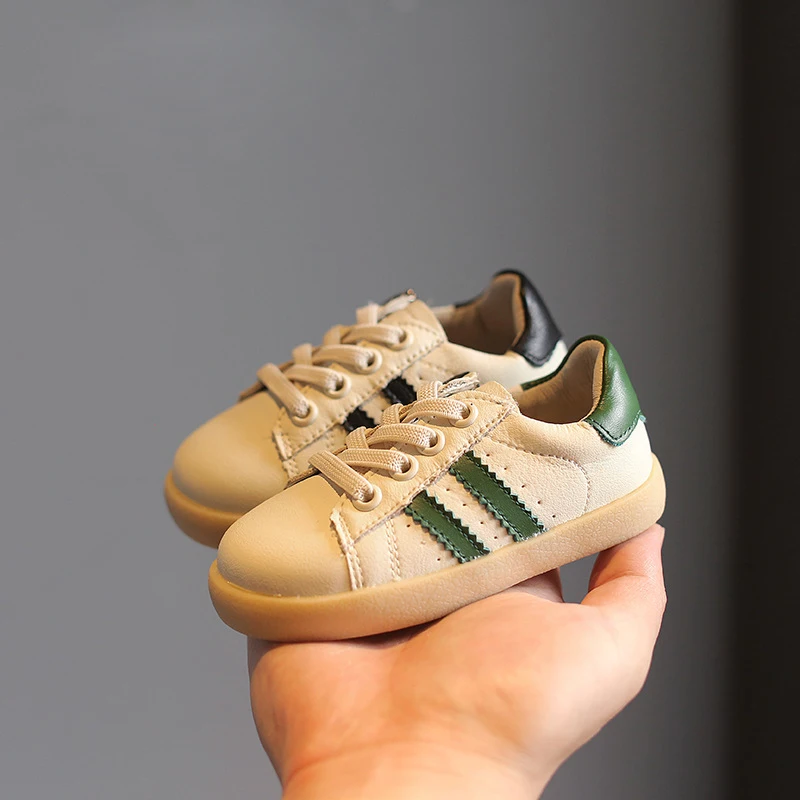 2019 new kids Skateboarding shoes for boys soft sole non-slip sports toddler shoes children's leather outdoor Kids sneakers
2019 new kids Skateboarding shoes for boys soft sole non-slip sports toddler shoes children's leather outdoor Kids sneakers
