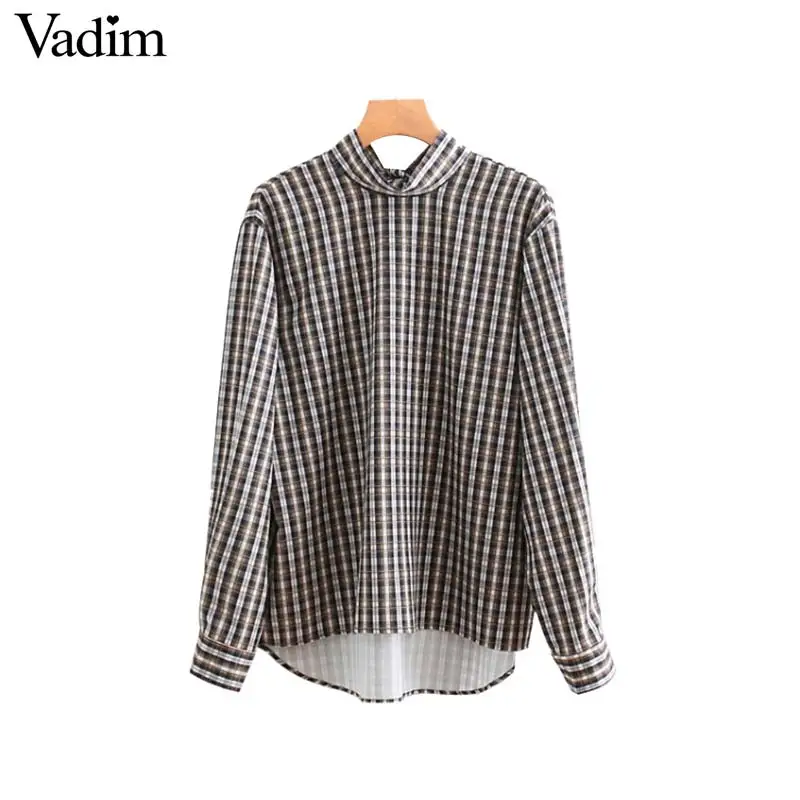 Vadim women vintage plaid print turtleneck blouse back bow tie long sleeve shirts ladies office wear casual tops blusas LA330
Vadim women vintage plaid print turtleneck blouse back bow tie long sleeve shirts ladies office wear casual tops blusas LA330