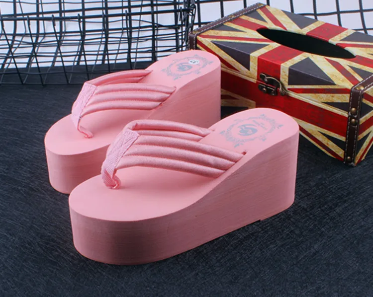 4116462221_1165786770