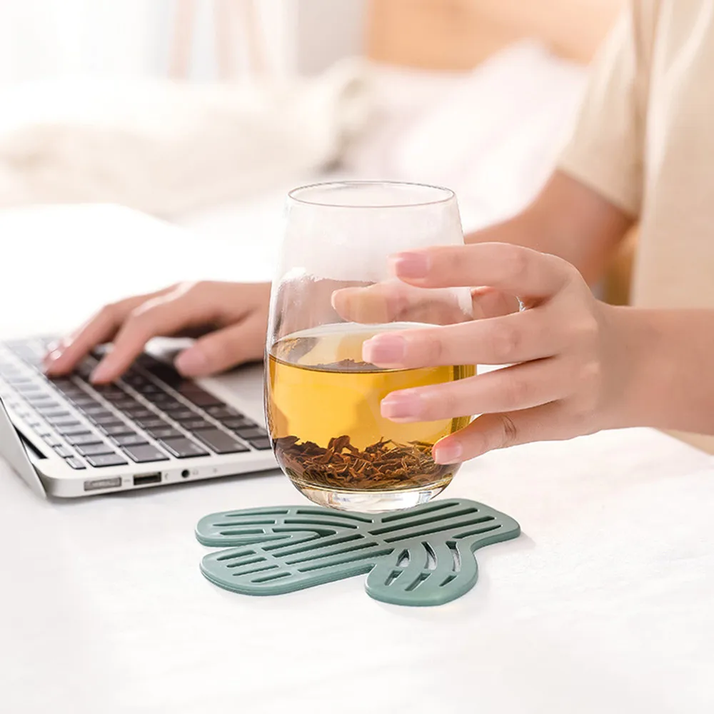 Cactus Coasters Cup Mat Heat Insulation Anti-slip Cup Mat Coasters Flower Pot Pad Holder
Cactus Coasters Cup Mat Heat Insulation Anti-slip Cup Mat Coasters Flower Pot Pad Holder