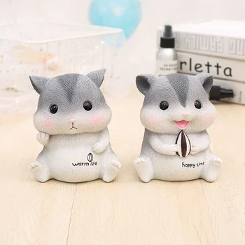 1-10pcs Cute Little Hamster Mouse Piggy Bank Resin Decoration Piggy Bank Birthday Present Home Decoration Crafts Figurines
1-10pcs Cute Little Hamster Mouse Piggy Bank Resin Decoration Piggy Bank Birthday Present Home Decoration Crafts Figurines