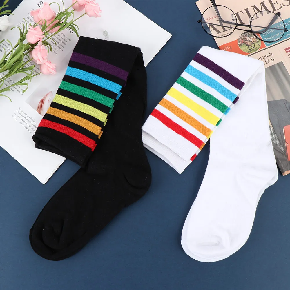 1 Pair Women Girl Student Colorful Striped Stockings Autumn and Winter Black White Rainbow print Cute Over Knee Socks
1 Pair Women Girl Student Colorful Striped Stockings Autumn and Winter Black White Rainbow print Cute Over Knee Socks