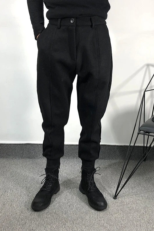 2019 New Spring and Autumn Men's Personality Loose and Simple Workwear Pants Harakami Designer's calf pants
2019 New Spring and Autumn Men's Personality Loose and Simple Workwear Pants Harakami Designer's calf pants