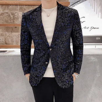 Luxury Tuxedo Dress Jacket Single Breast Casual Blazer Masculino Slim Fit Prom Stage Catwalk Blazer Mens Floral Printed Jacket
Luxury Tuxedo Dress Jacket Single Breast Casual Blazer Masculino Slim Fit Prom Stage Catwalk Blazer Mens Floral Printed Jacket