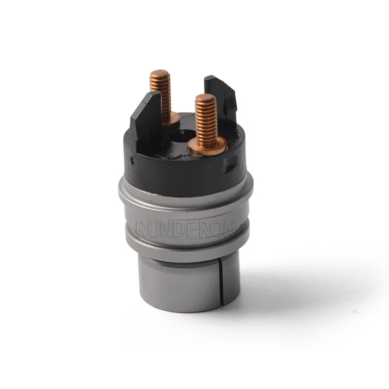 RUNDERON Common Rail Fuel Injector Solenoid Valve Head F00RJ02703 for 0445 120 066/067/068/078/081/083/086/087/102/106/110/117
RUNDERON Common Rail Fuel Injector Solenoid Valve Head F00RJ02703 for 0445 120 066/067/068/078/081/083/086/087/102/106/110/117