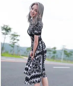 Miyake summer short-sleeved fashion large size women's pleated elastic waist temperament slim dress pattern free shipping
Miyake summer short-sleeved fashion large size women's pleated elastic waist temperament slim dress pattern free shipping