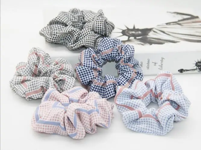 New arrival plaid printed women's hair Scrunchies Fold pleat Hair Tie Hair Accessories Ponytail Holder Hair
New arrival plaid printed women's hair Scrunchies Fold pleat Hair Tie Hair Accessories Ponytail Holder Hair