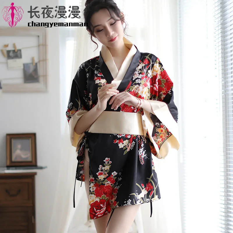New Japanese style and uniform seductive suit sexy underwear cute and witty role playing a hair substitute
New Japanese style and uniform seductive suit sexy underwear cute and witty role playing a hair substitute