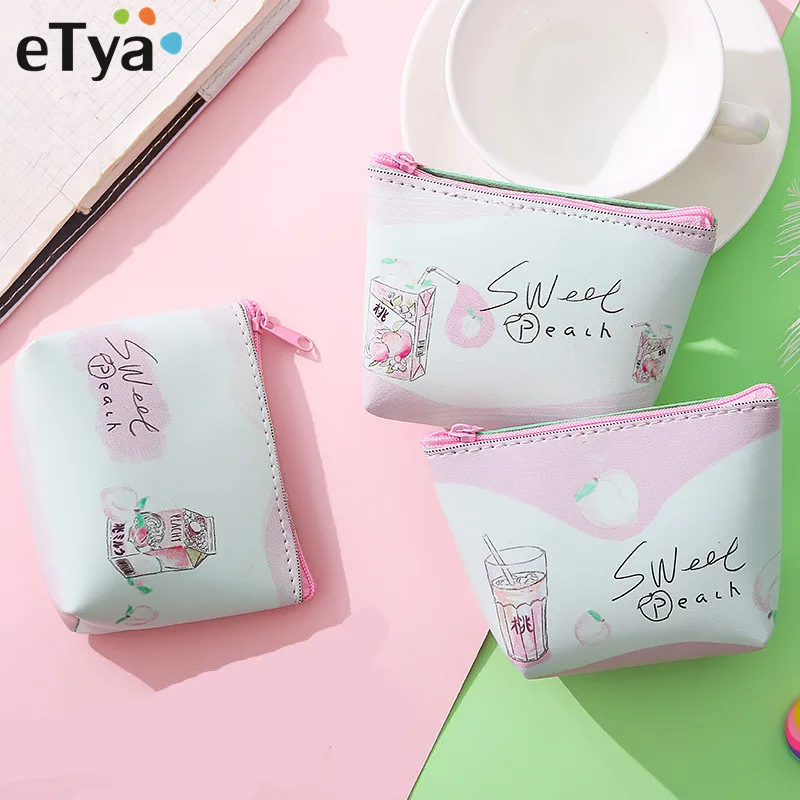 eTya Cute Girl Pu Leather Fruit Small Coin Purse Bag New Women Lady Coin Keys Holder Wallet Earphone Package Kids Gifts
eTya Cute Girl Pu Leather Fruit Small Coin Purse Bag New Women Lady Coin Keys Holder Wallet Earphone Package Kids Gifts