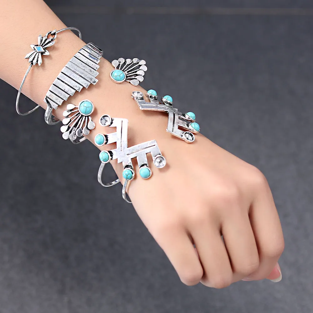 1Pc New Special Design Bohemian Women Retro Ethnic Open Bracelet Cuff Bangle Fashion Jewelry Nice Gift For Women
1Pc New Special Design Bohemian Women Retro Ethnic Open Bracelet Cuff Bangle Fashion Jewelry Nice Gift For Women