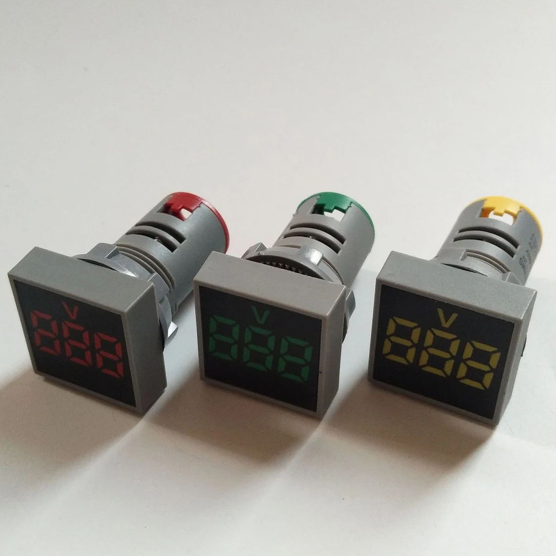 22MM AC 12-500V Voltmeter Square Panel LED Digital Voltage Meter Indicator Light Tester Tools
22MM AC 12-500V Voltmeter Square Panel LED Digital Voltage Meter Indicator Light Tester Tools