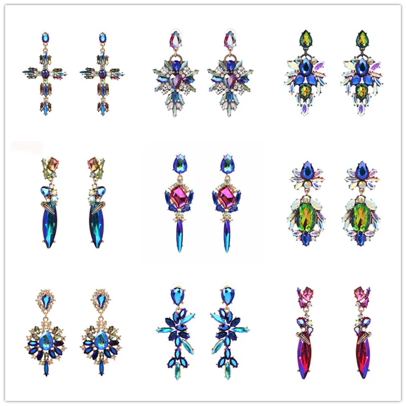 Фото Серьги-подвески женские разноцветные с кристаллами | Украшения и аксессуары