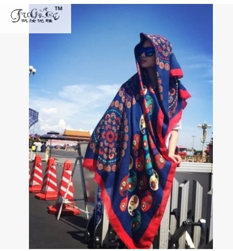 National wind red and blue hit color scarves, cotton and linen sunscreen shawls beach towels, retro long scarf mantillas
National wind red and blue hit color scarves, cotton and linen sunscreen shawls beach towels, retro long scarf mantillas