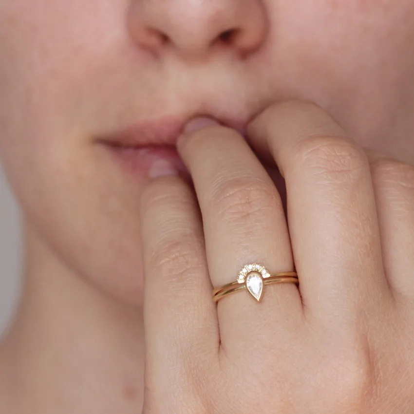Double Fair Fashion Cute 0.2ct Pear Shaped Crystal Zircon Light Yellow Gold Color Ring Set For Women Wedding Ring Jewelry KCR087
Double Fair Fashion Cute 0.2ct Pear Shaped Crystal Zircon Light Yellow Gold Color Ring Set For Women Wedding Ring Jewelry KCR087